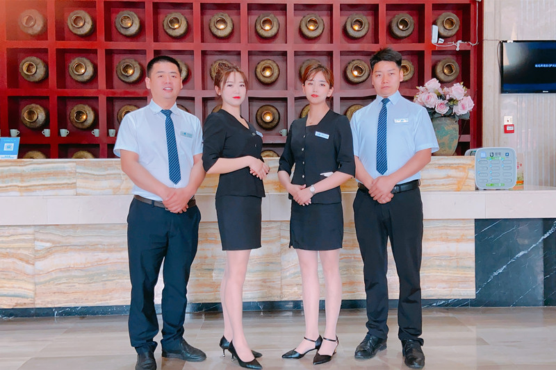 精誠所至，金石為開